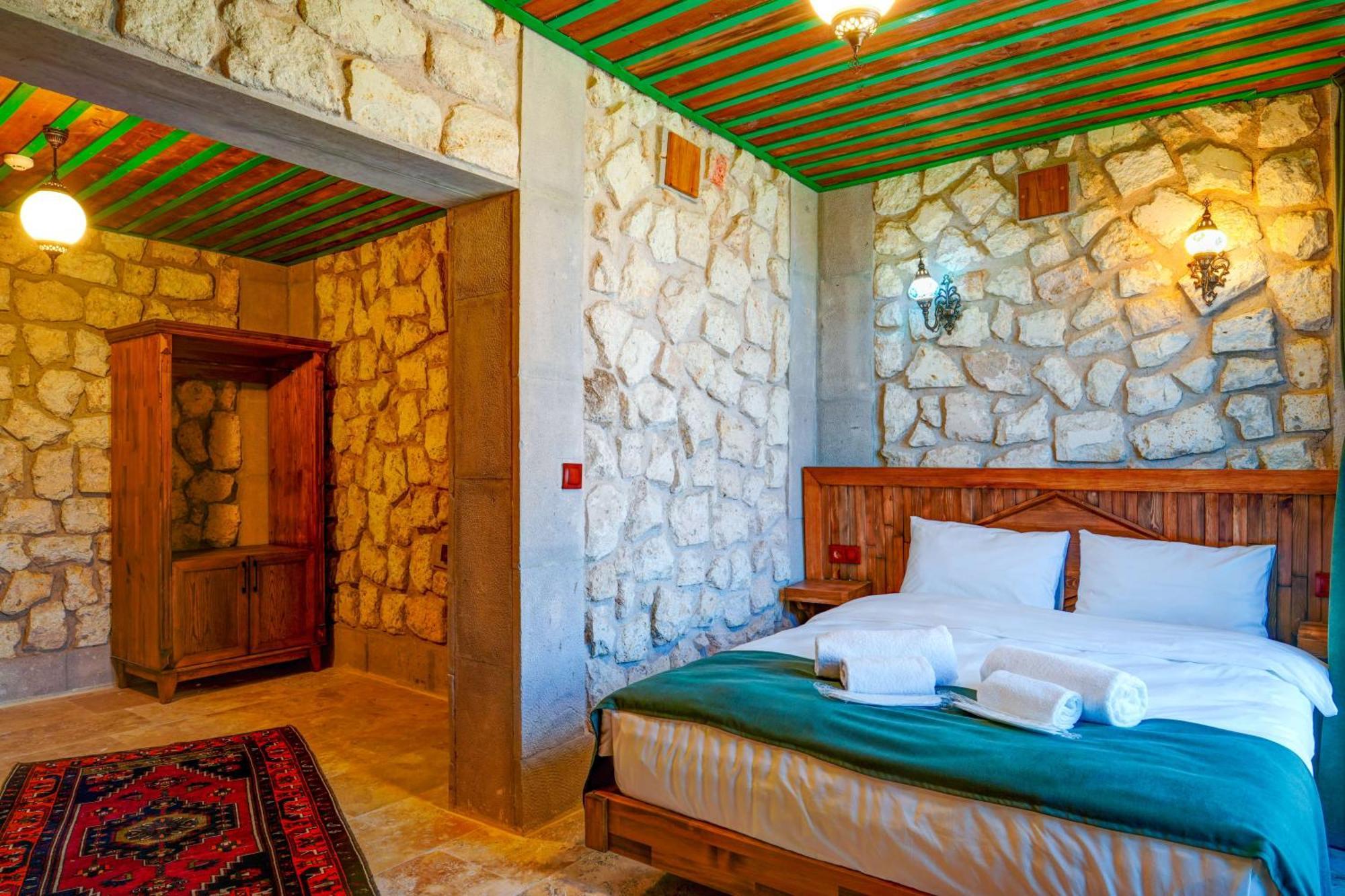 Nissa Cave Hotel เกอเรเม ภายนอก รูปภาพ