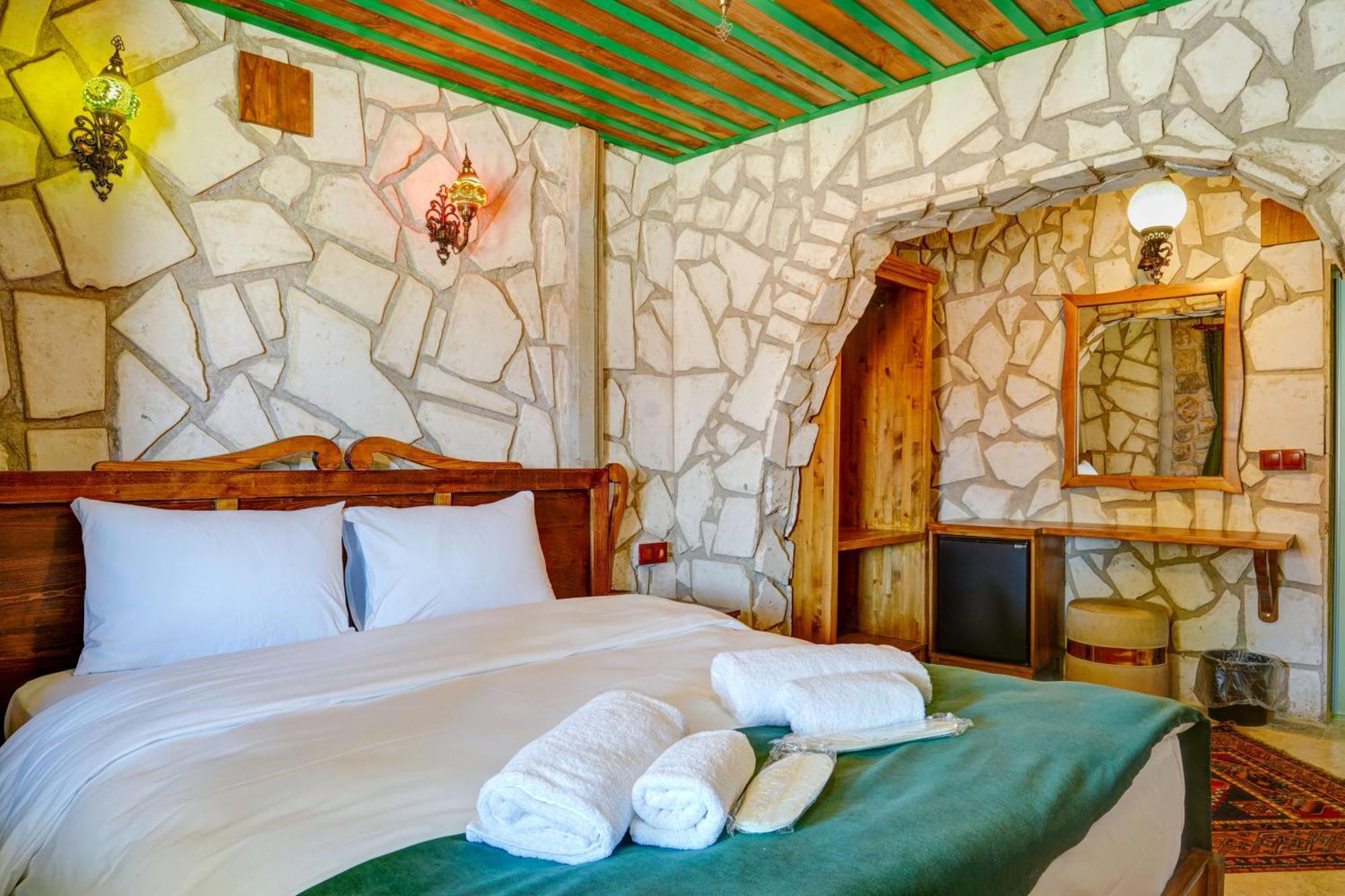 Nissa Cave Hotel เกอเรเม ภายนอก รูปภาพ