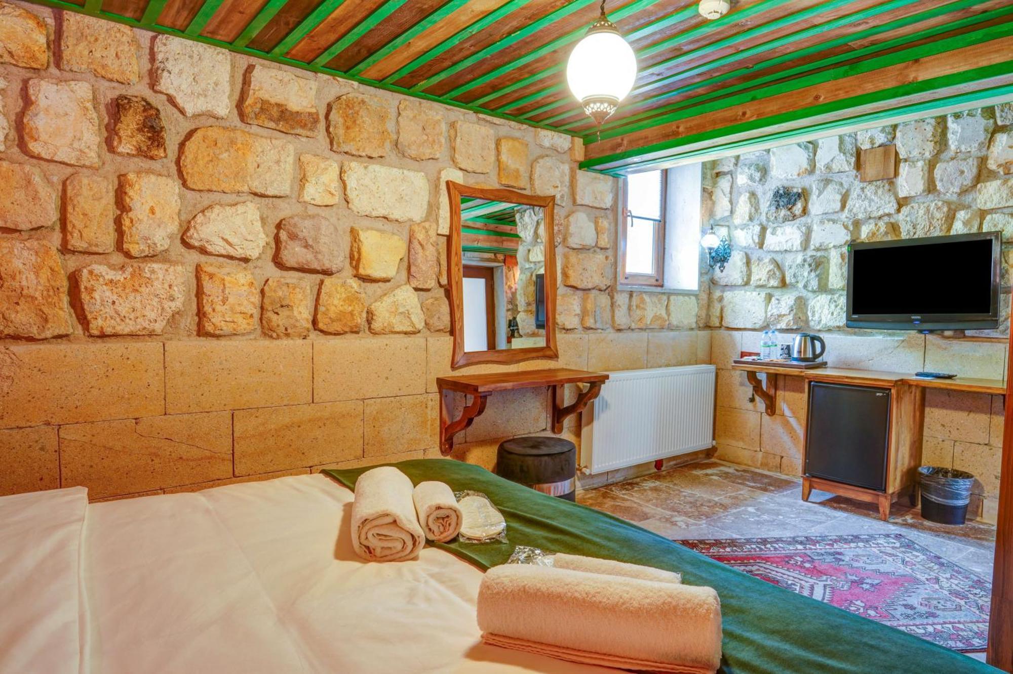 Nissa Cave Hotel เกอเรเม ภายนอก รูปภาพ